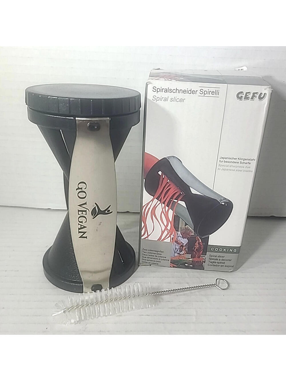 Go Vegan Spiral Vegetable Slicer, Veggies, Pasta, Kitchen Gadget, New